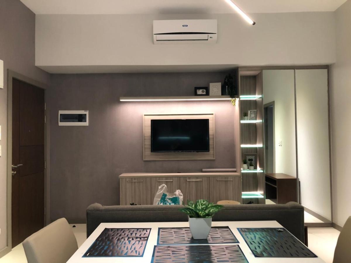 One Uptown Residence Taguig Eksteriør billede