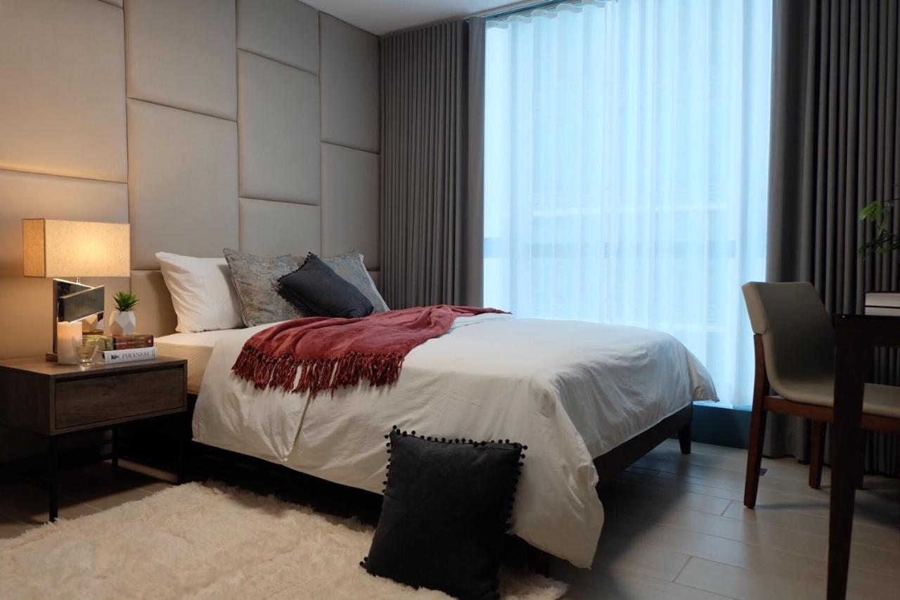 One Uptown Residence Taguig Eksteriør billede
