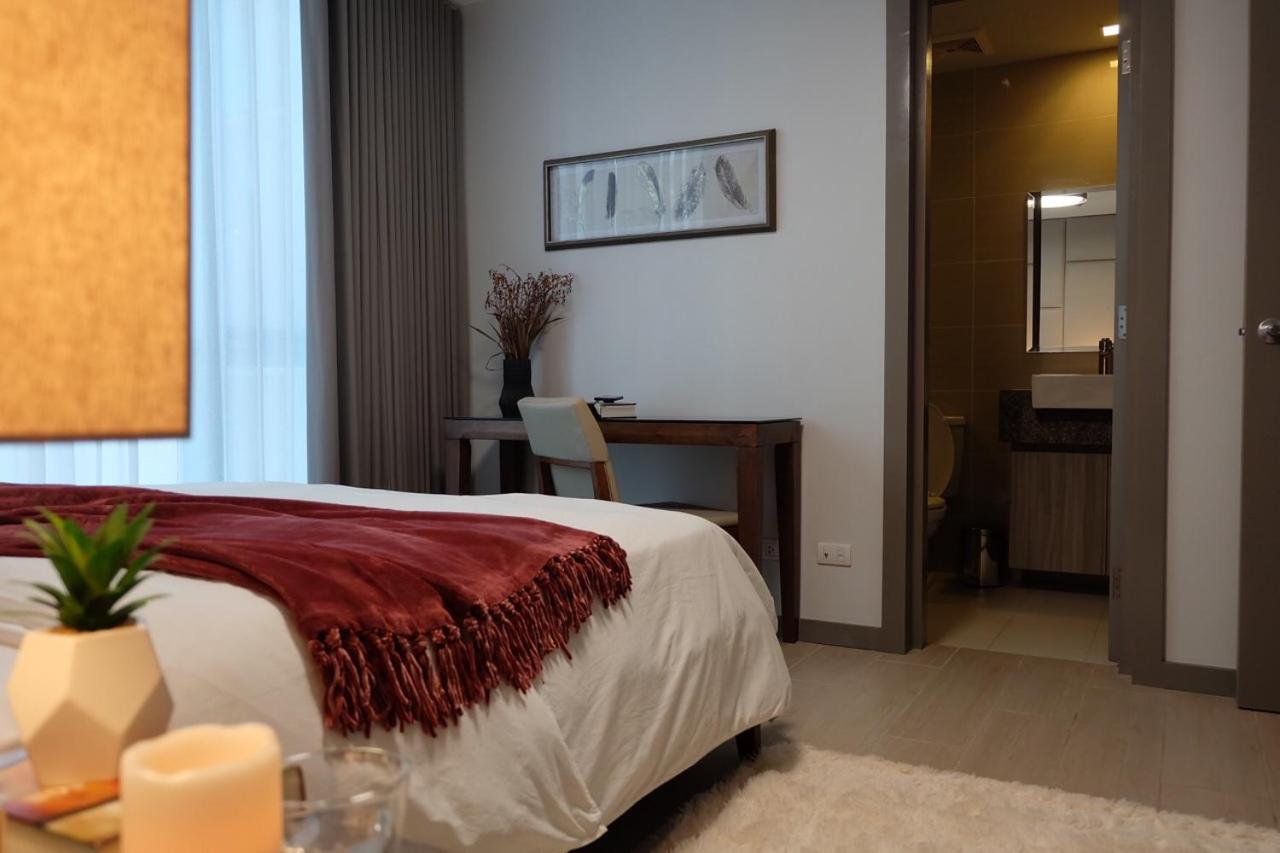 One Uptown Residence Taguig Eksteriør billede